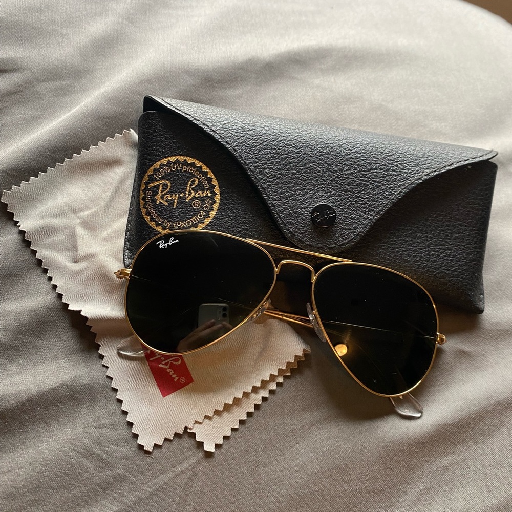 Perfect condition ray ban aviators